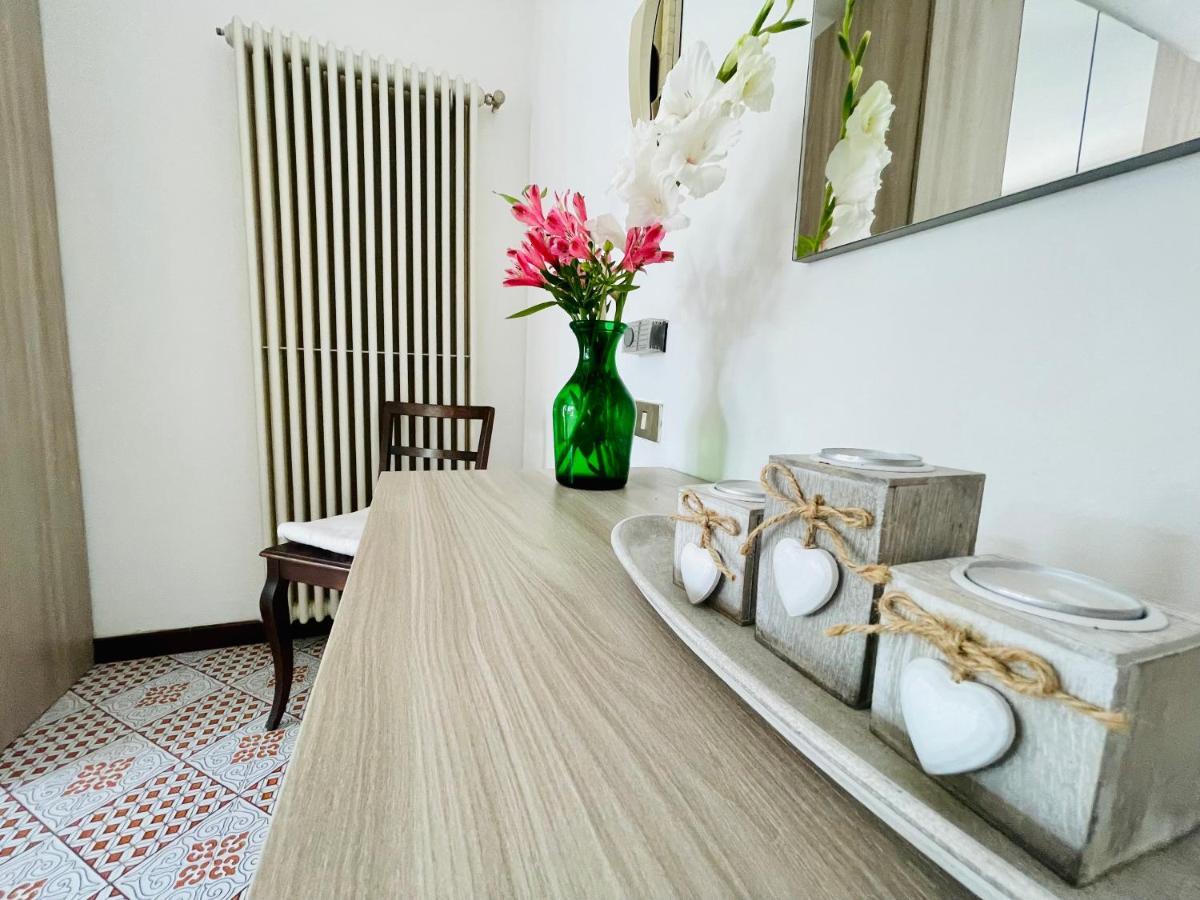 Casa Degli Agrumi Apartment Cannobio Bagian luar foto